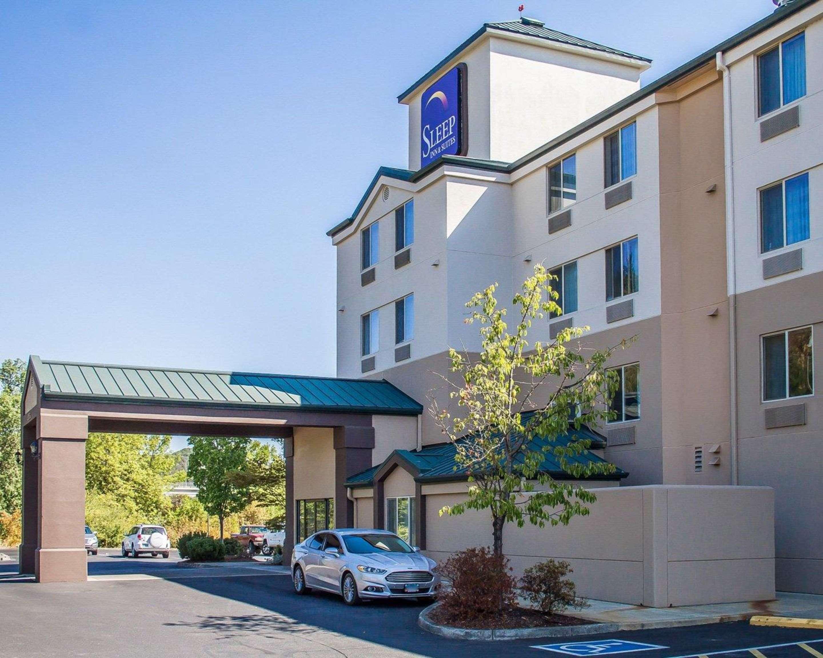 Sleep Inn & Suites Roseburg North Near Medical Center Exterior photo